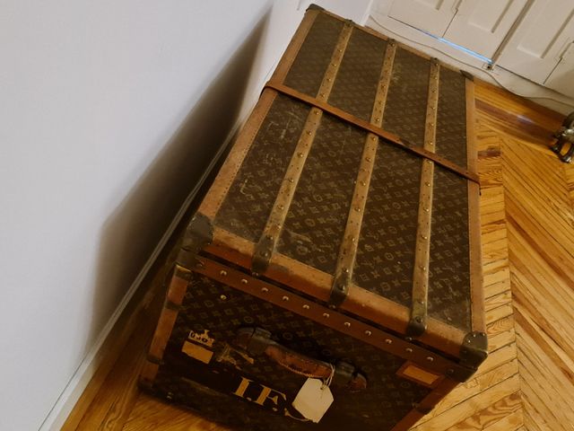 baúl antiguo Louis Vuitton