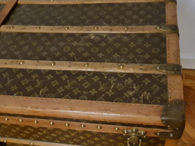 baúl antiguo Louis Vuitton