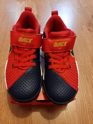 Zapatillas nike talla 28 de segunda mano por 20 EUR en Ames en WALLAPOP