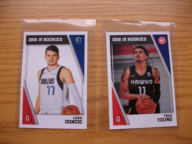 LUKA DONCIC Y TRAE YOUNG ROOKIE 2018 2019 PANINI
