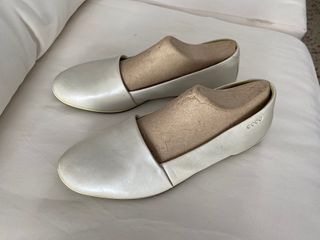 Zapato mujer talla 40 de segunda mano por 35 EUR en Nerja en WALLAPOP