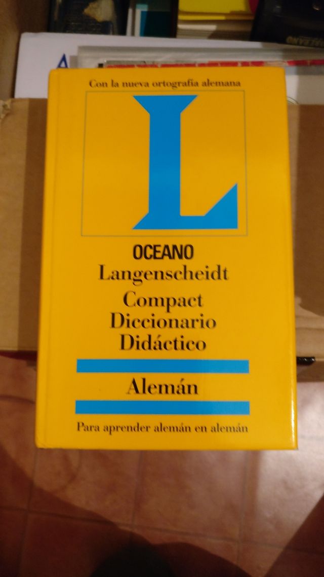 Diccionario didáctico alemán. Oceano.
