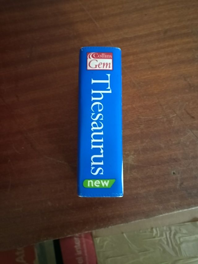 English Thesaurus dictionary (dicc. sinónimos)