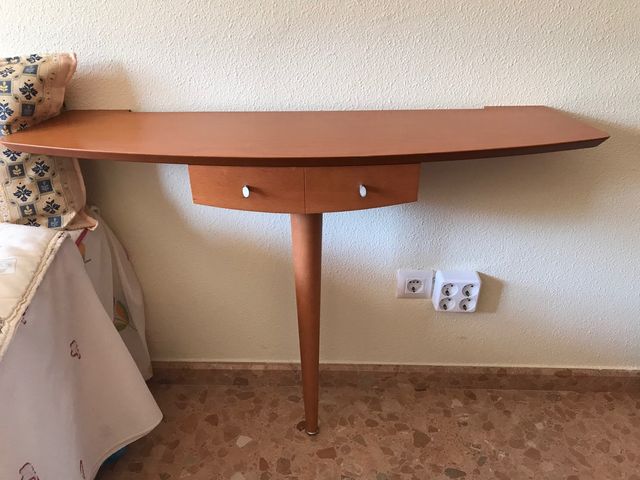 MUEBLE DE ENTRADITA