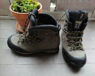 Botas Bestard Breithorn Lite de segunda mano por 135 EUR en Madrid en  WALLAPOP