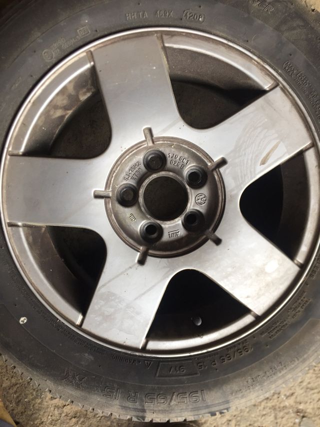 Llanta 15 5x100 vw original 