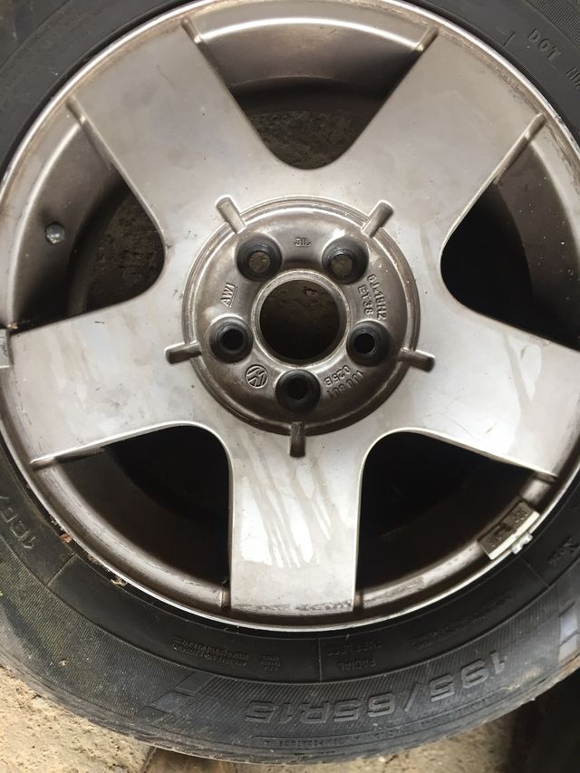 Llanta 15 5x100 vw original 