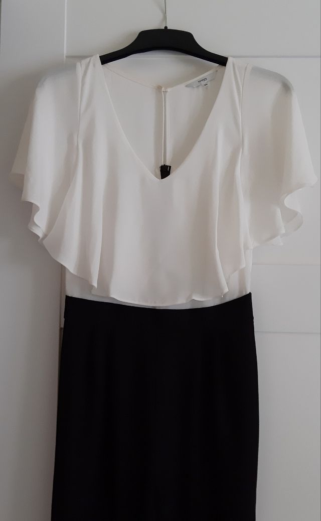 Mono largo pata elefante.