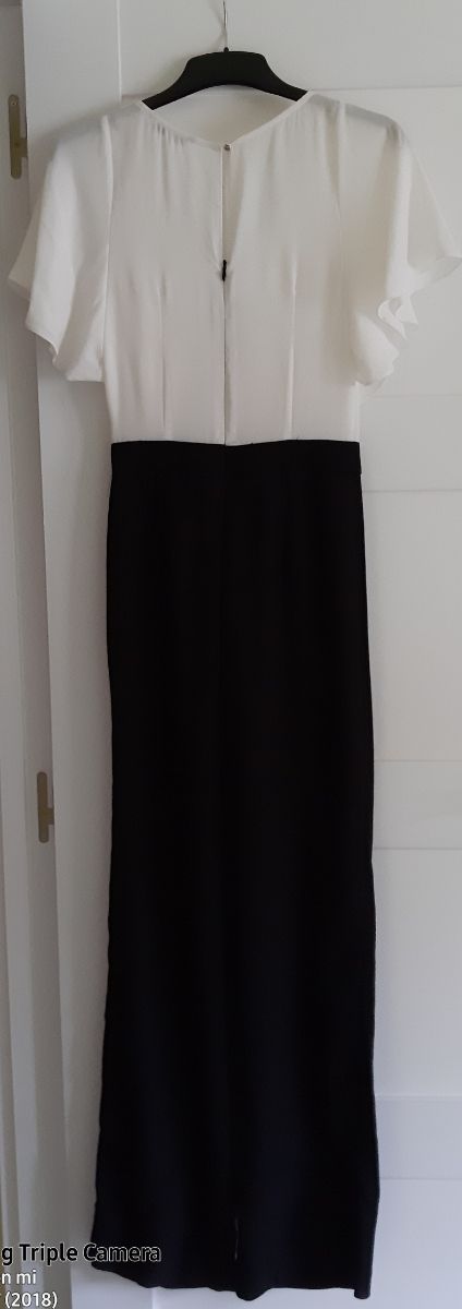 Mono largo pata elefante.