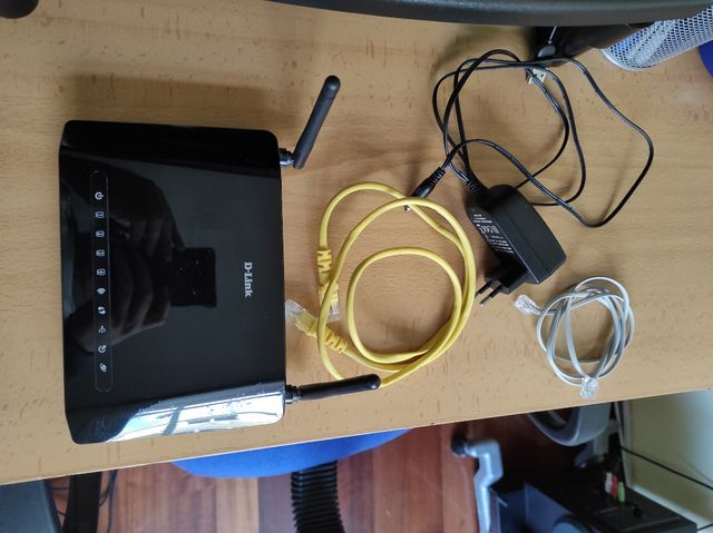 Router DSL-2750B