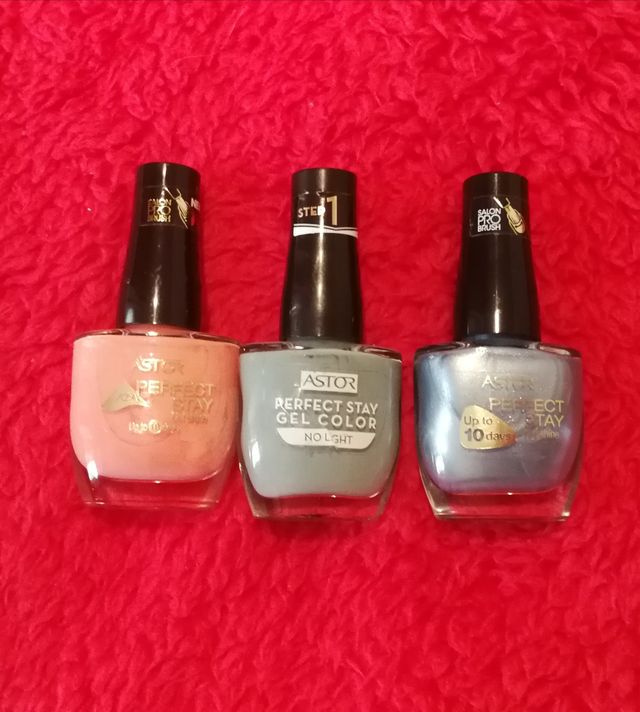 Esmaltes de uñas Astor