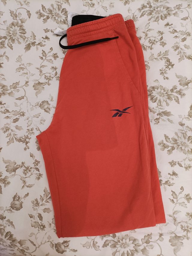 sudadera y pantalón