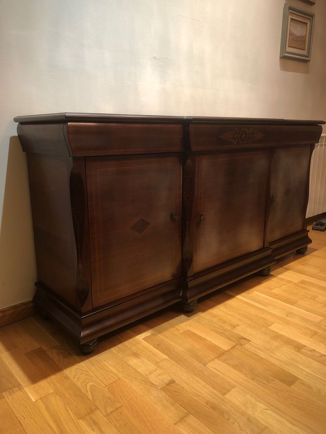 Aparador madera de segunda mano por 150 € en Madrid en WALLAPOP