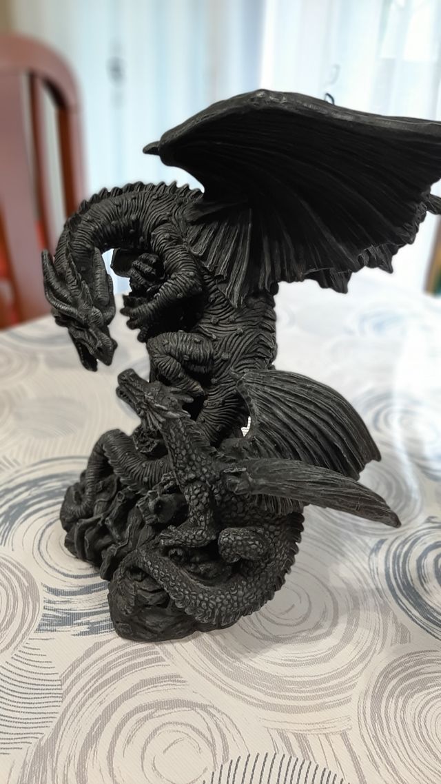 Figura Dragón 29cm x 19cm
