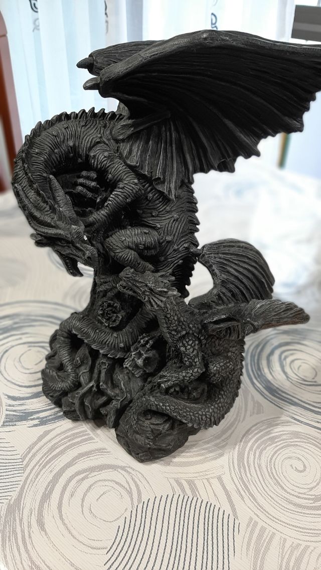 Figura Dragón 29cm x 19cm