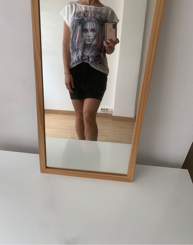 Camiseta con estampado india, talla M