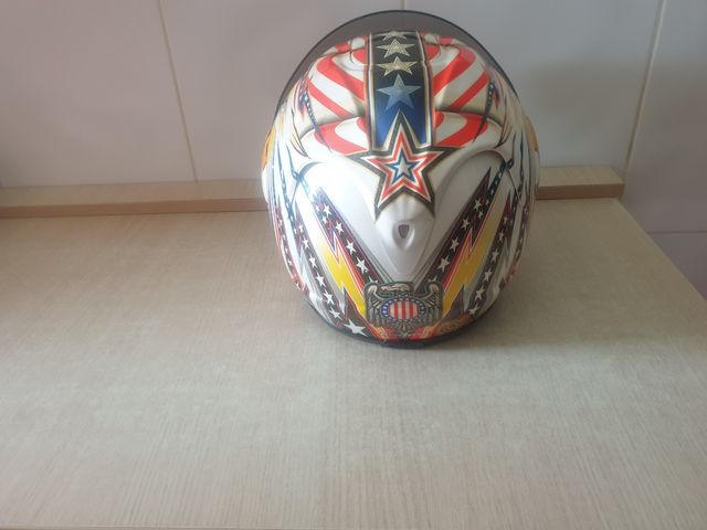 Casco Suomy
