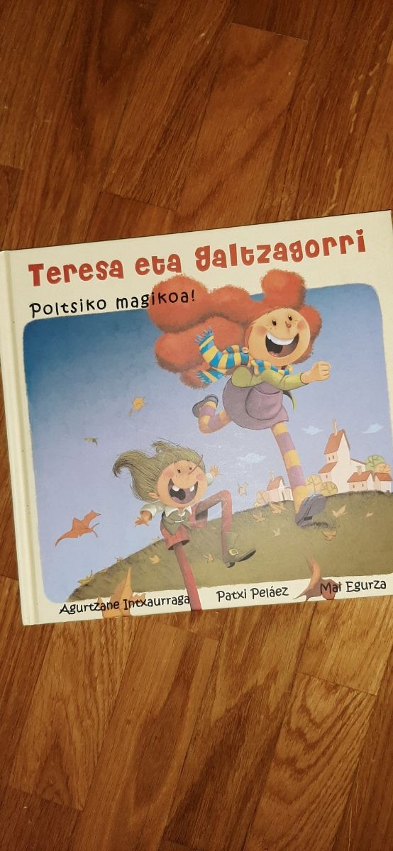 Teresa eta galtzagorri