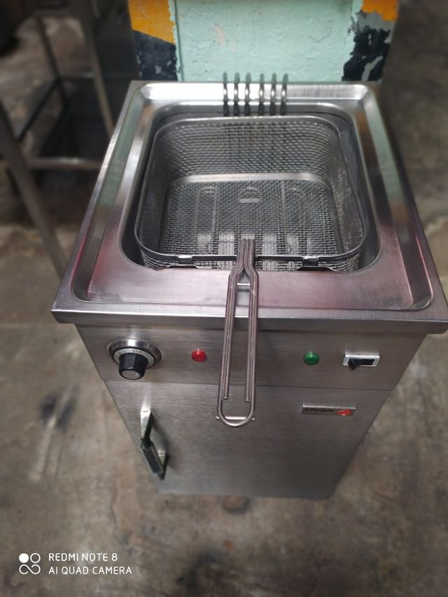 Freidora marca fagor