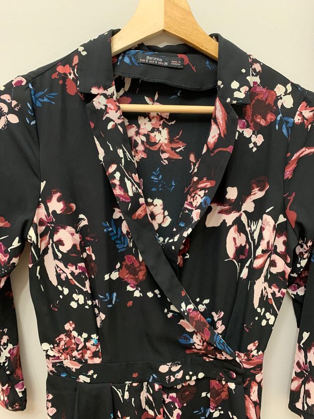 Mono corto Bershka S