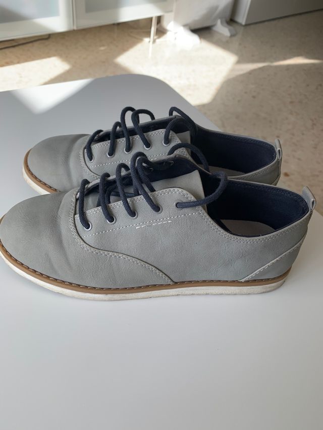 Mocasín cordones