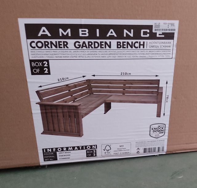 Banco esquina jardín de segunda mano por 250 € en Barrio del Cristo en