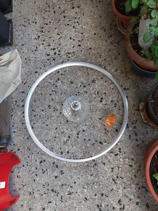 rueda para bicicleta de paseo
