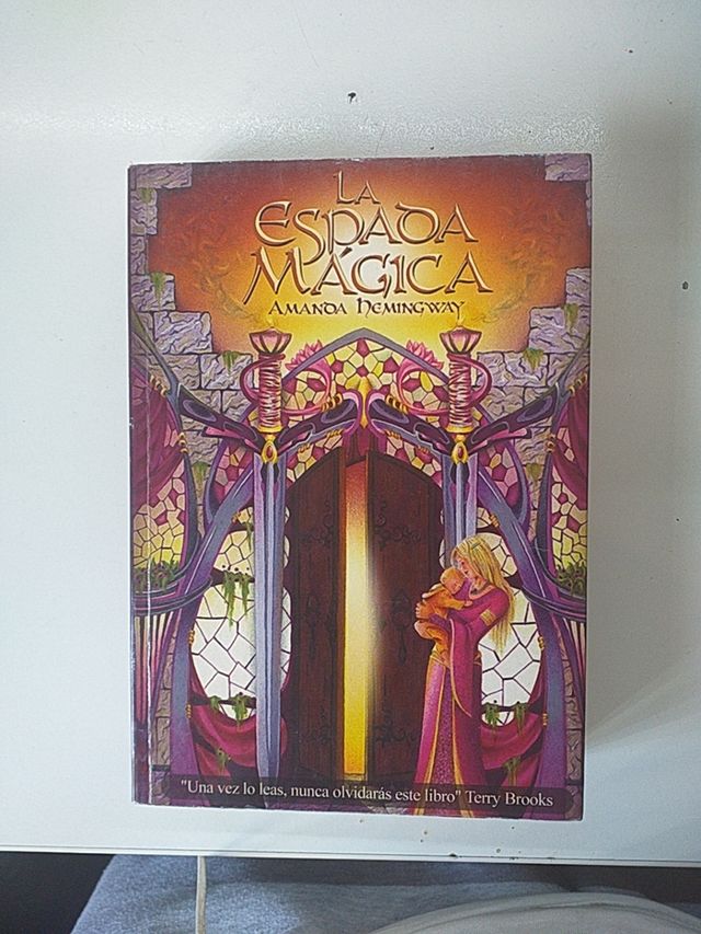 Libro La espada mágica.