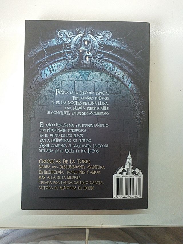 Crónicas de la Torre. Fenris, el elfo.