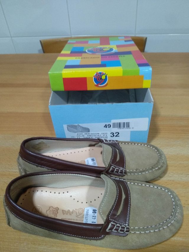 Mocassini e mocassini da bambino