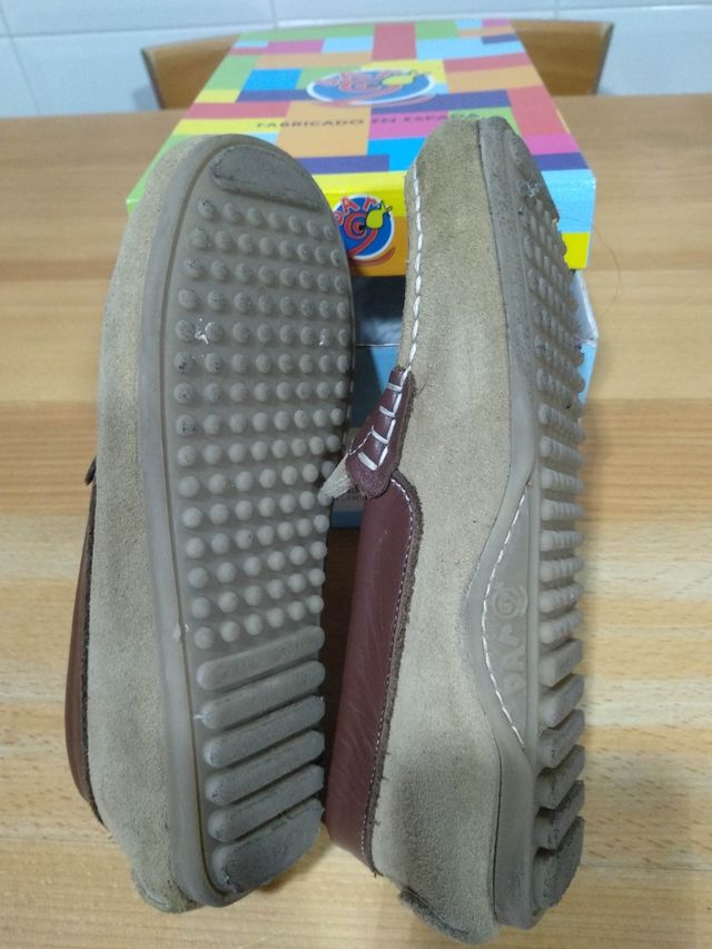 Mocassini e mocassini da bambino