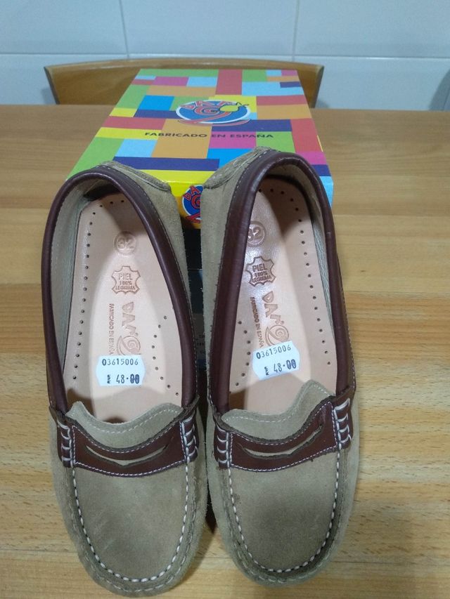 Mocassini e mocassini da bambino