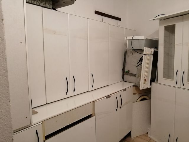 Se vende cocina completa, ya desmontada de segunda mano por 1.250 € en