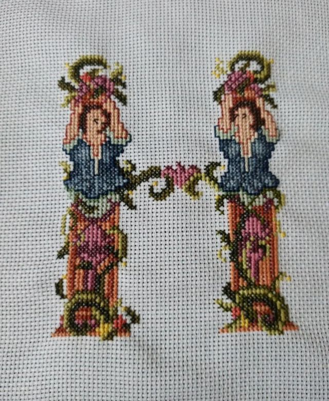 letras hechas  a mano, B H I N G K Q Z Y