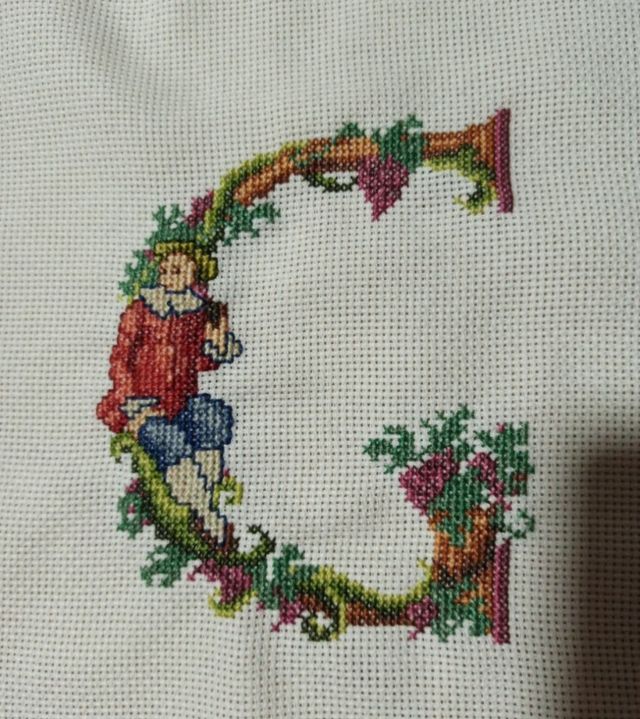 letras hechas  a mano, B H I N G K Q Z Y