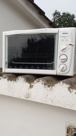 Horno Tefal de segunda mano por 30 EUR en Santa Coloma de Gramenet en  WALLAPOP