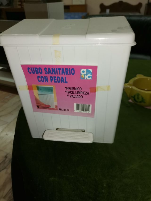 papelera cubo blanco 