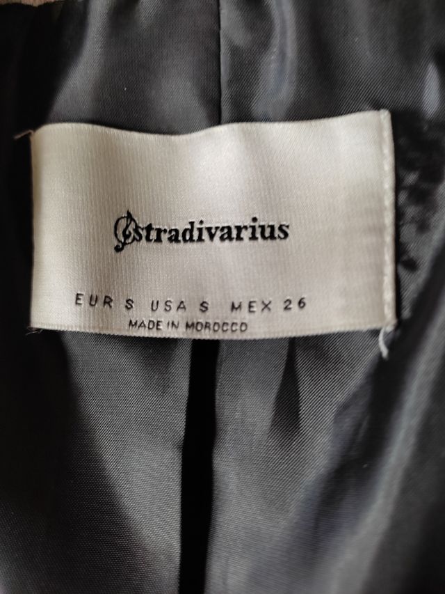 Abrigo STRADIVARIUS NUEVO