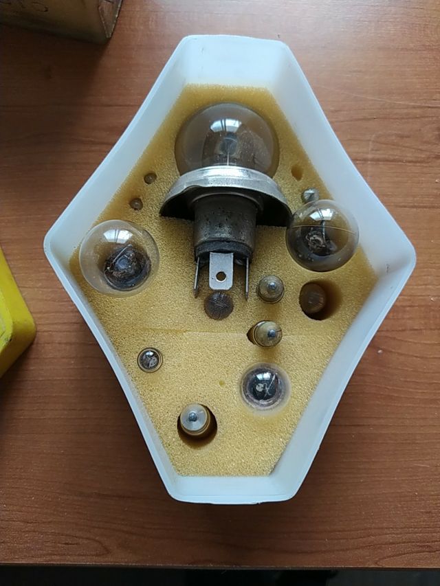 lámparas Renault 4 tl