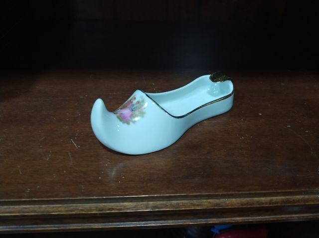 2 ceniceros de porcelana