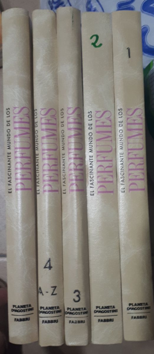 Coleccion 5 libros Perfumenes