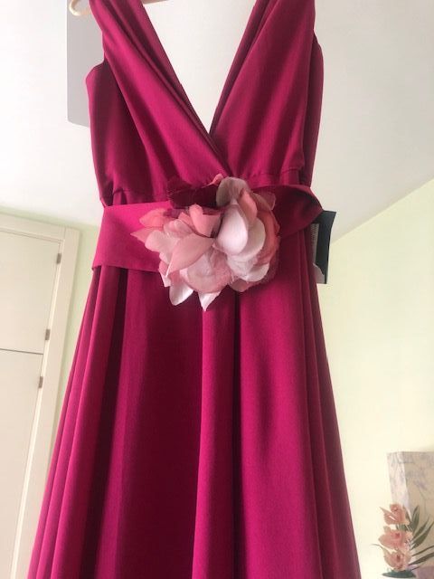 Vestido de festa longo sem usar