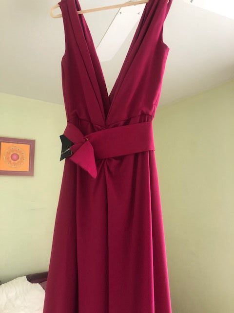 Vestido de festa longo sem usar