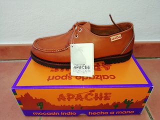 Zapatos Apache. de segunda mano por 130 EUR en Moguer en WALLAPOP