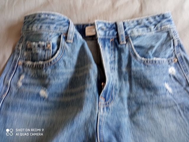 Pantalon vaquero corto