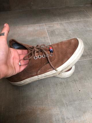 Vans marrones 39 de segunda mano por 15 EUR en Santpedor en WALLAPOP