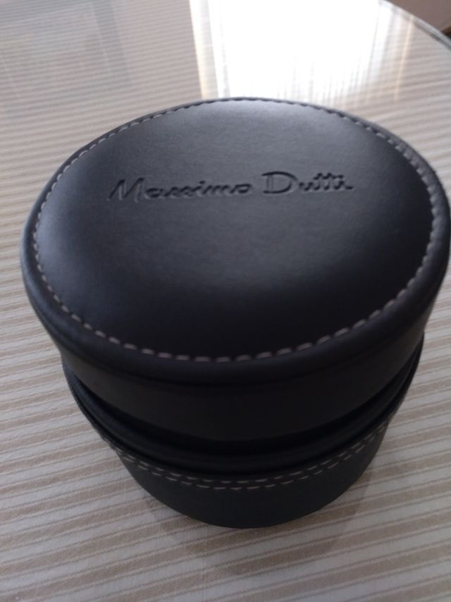 Reloj de caballero Massimo Dutti.