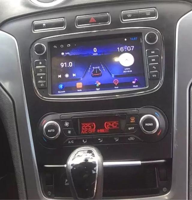 Radio FORD C-MAX