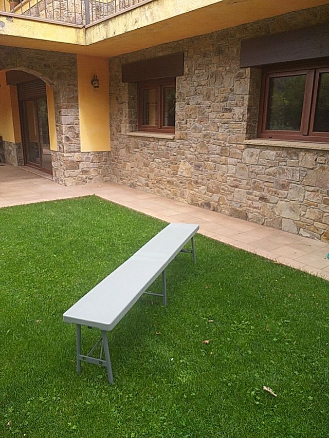 Silla banco jardin de segunda mano por 1 € en Seva en WALLAPOP