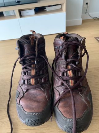 Botas altas de gore-tex Clarks 12913 Talla 33 Color MARRON CLARO